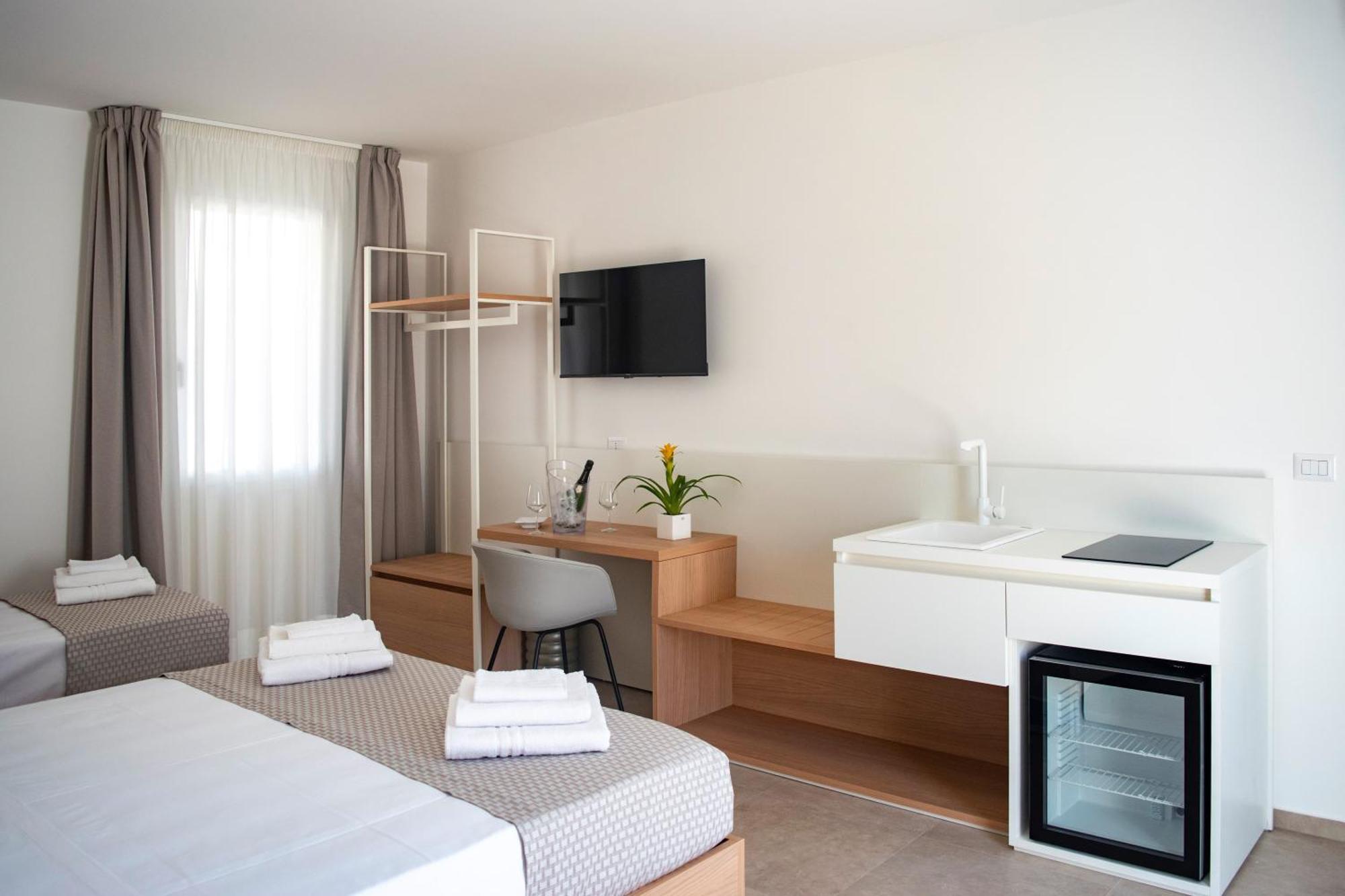 Ferrari Rooms & Apartments Porto Cesareo Buitenkant foto