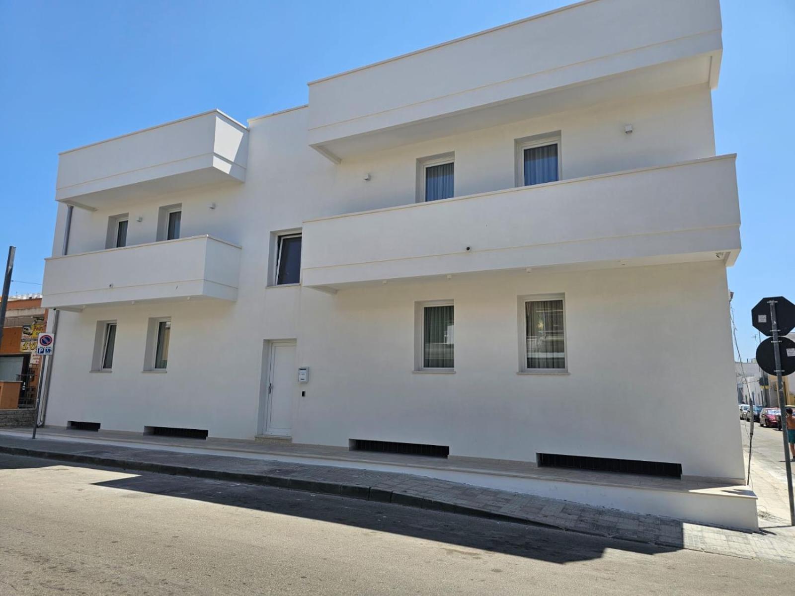 Ferrari Rooms & Apartments Porto Cesareo Buitenkant foto